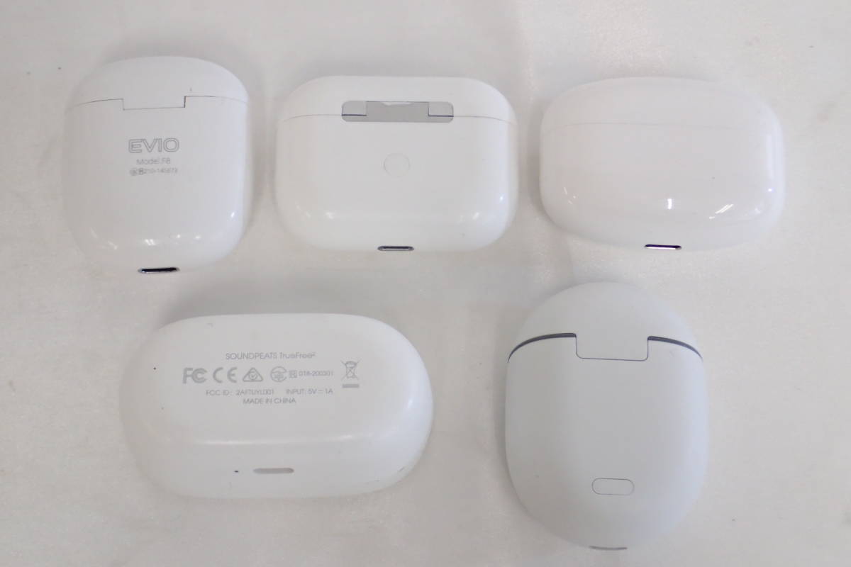 922① H ジャンク品/イヤホンケースまとめ売り /Apple AirPods/JVC