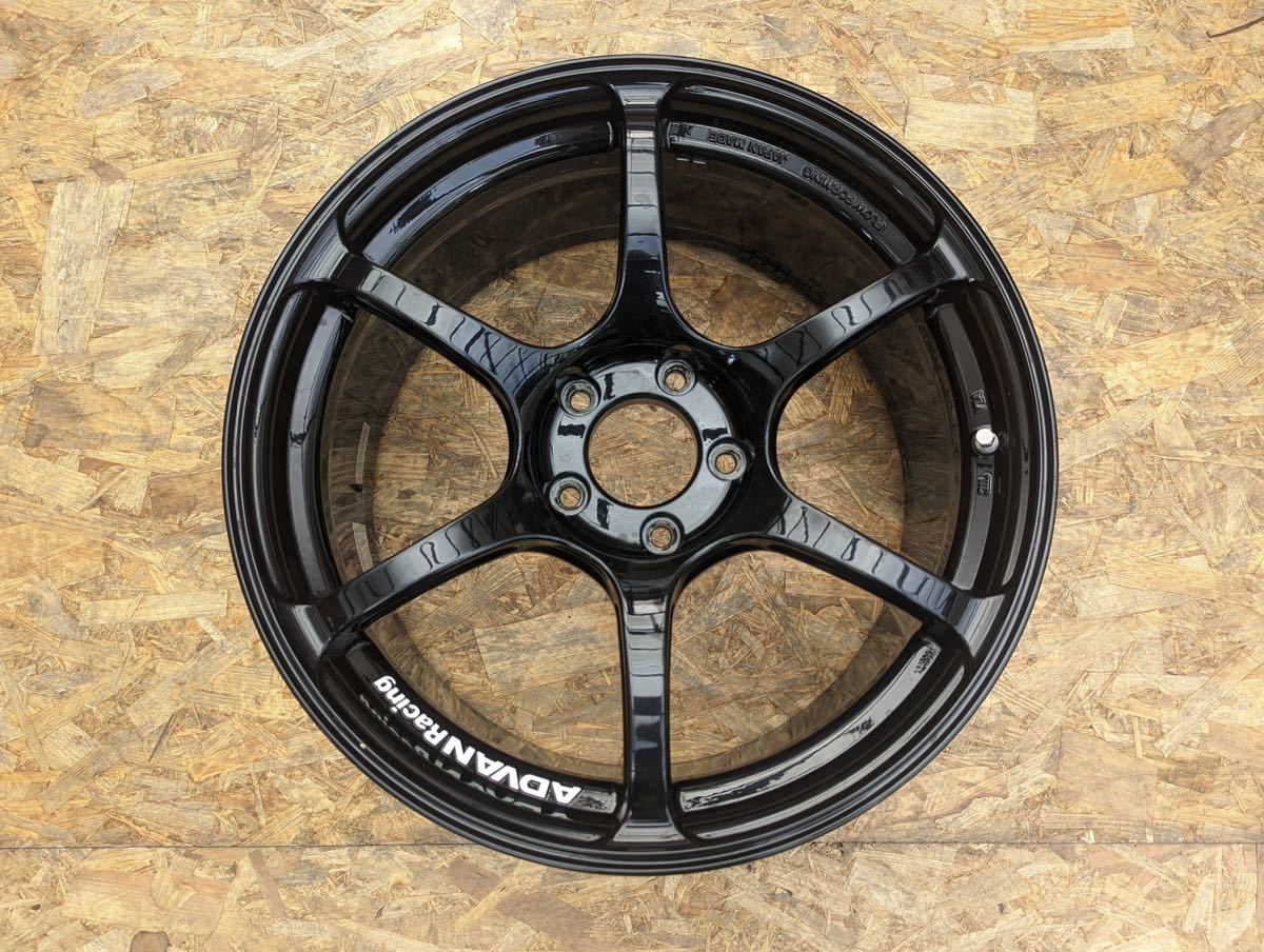 ADVAN Racing RG3 18インチ 8.5J +45 PCD100 225/40R18 4本セット 86 