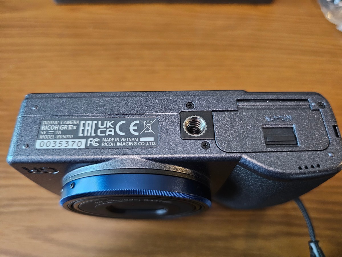 美品】RICOH リコー GR IIIx Urban Edition ショット数 287 ケース 