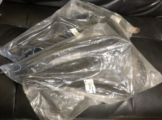 ダットサン　トラック D21　社外　フロント　ドア 左右セット ガラス ラン チャンネル ウェザーストリップ　※ステッカープレゼント