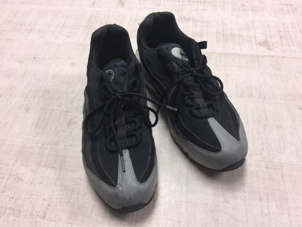NIKE ナイキ AIR MAX ESSENTIAL エアマックス 95 エッセンシャル 749766-021 スニーカー 靴 シューズ メンズ 26.5cm 黒