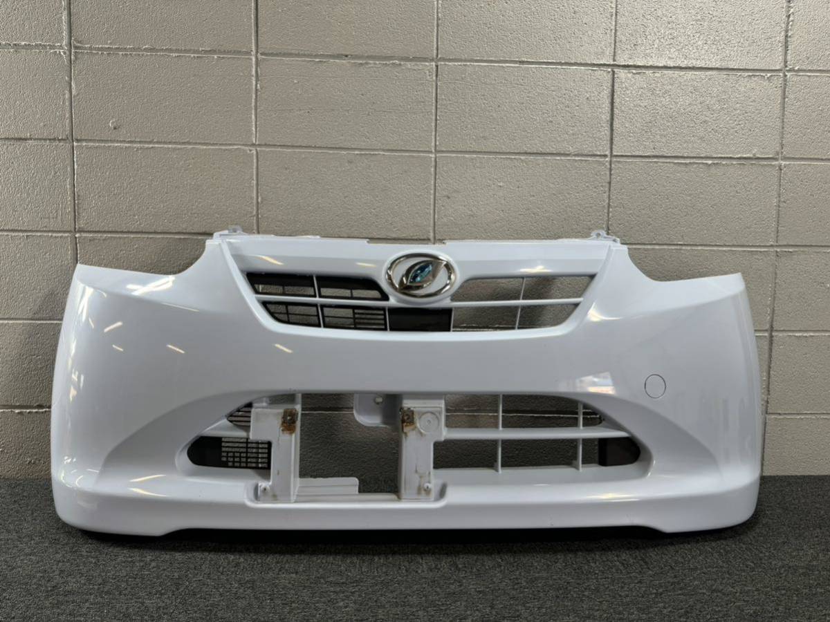 R50925 ミライース LA300S 純正 フロント バンパー うす水色 52119-B2A80 割れ凹なし