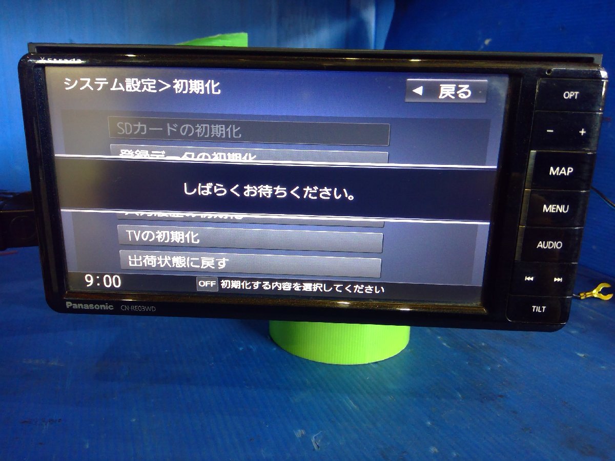 (H)カーナビ パナソニック CN-RE03WD フルセグ/DVD/Bluetooth/SD 2016年データ 動作確認済 ［2305624］