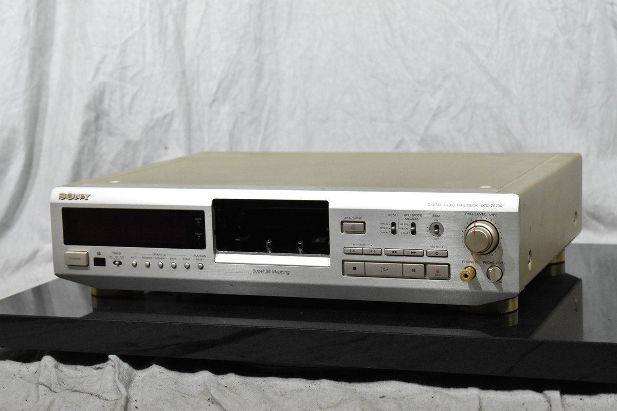 現状品】SONY ソニー DTC-ZE700 DATデッキ SONY DTC-ZE700 DAT