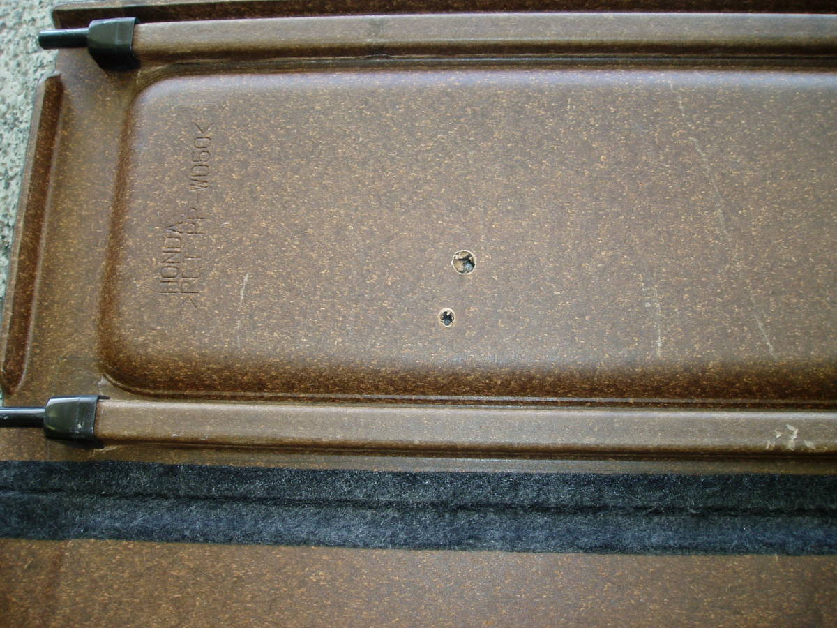 EK9シビックタイプR用純正トノボード・トノカバー・中古！ ホンダ