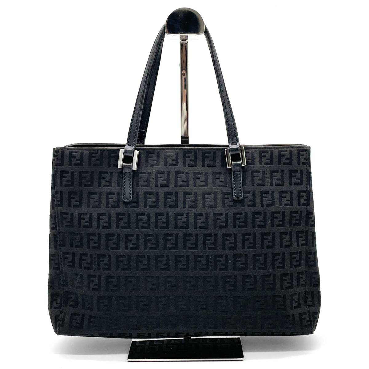1円 美品 FENDI フェンディ ズッカ柄 ズッキーノ ブラック トート 