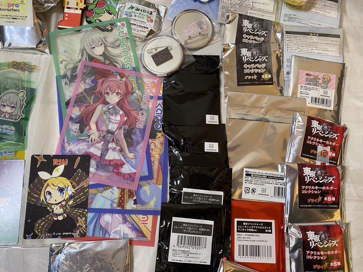 大量】初音ミク 東京リベンジャーズ 缶バッジ プロセカ アクスタ 