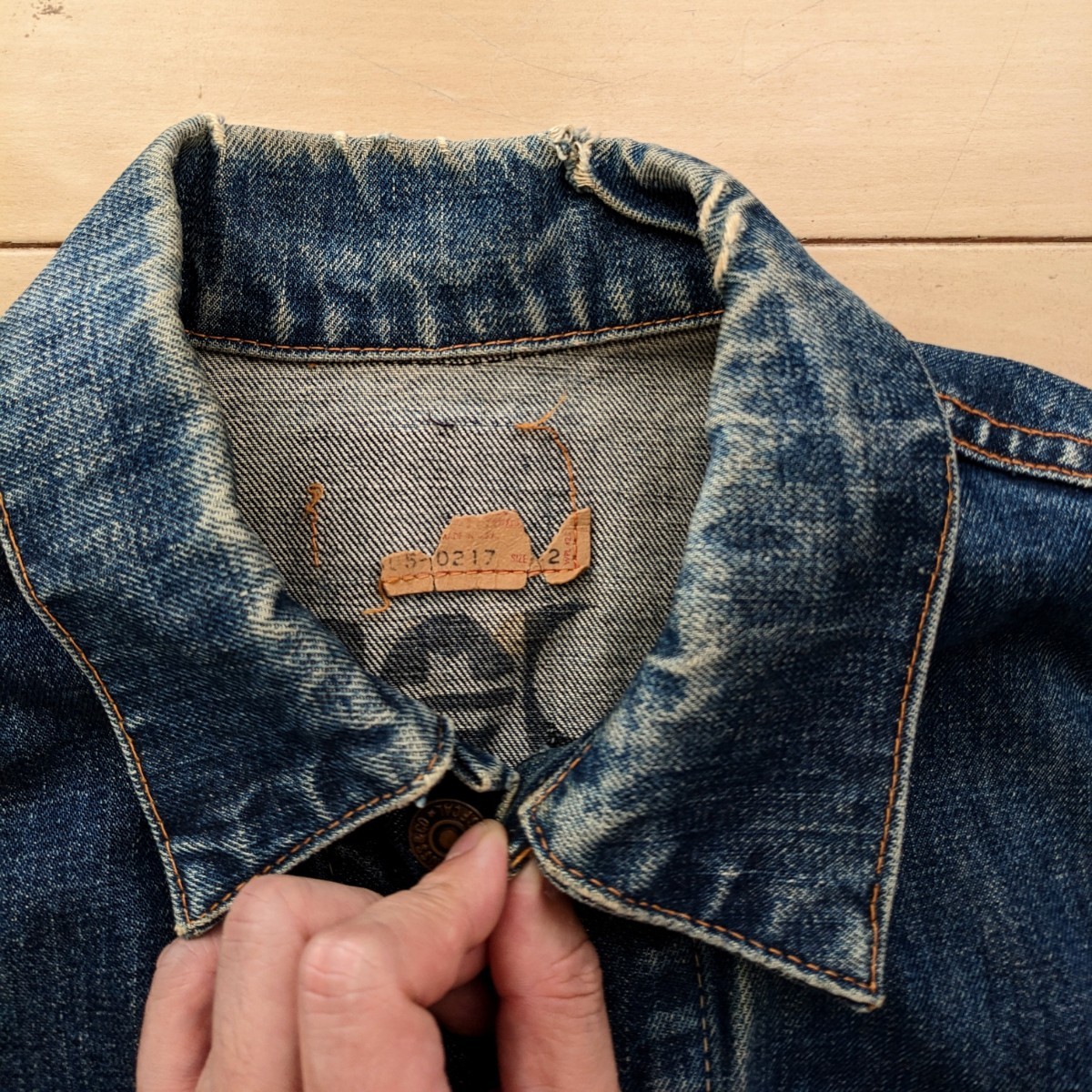 ビックサイズ 42 BIGE LEVI'S 70505 60s ビッグE サード 70s