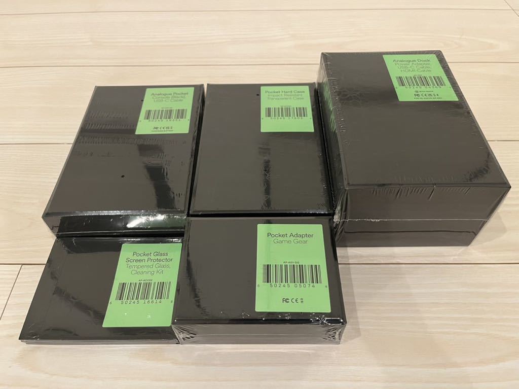 Analogue Pocket [Black]とドックなど The 【公式通販】