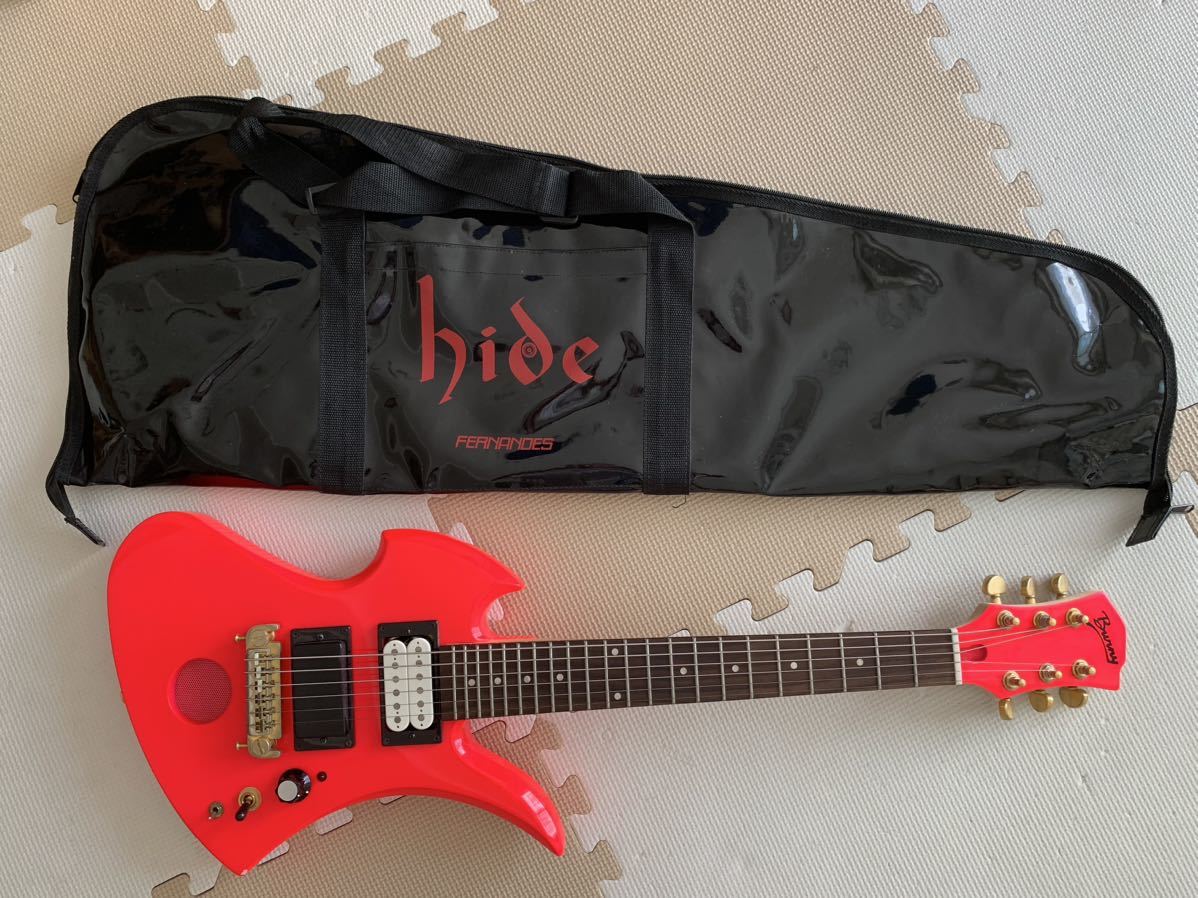 hide ミニギター レア ピンク アンプ内蔵 エレキギター FERNANDES 