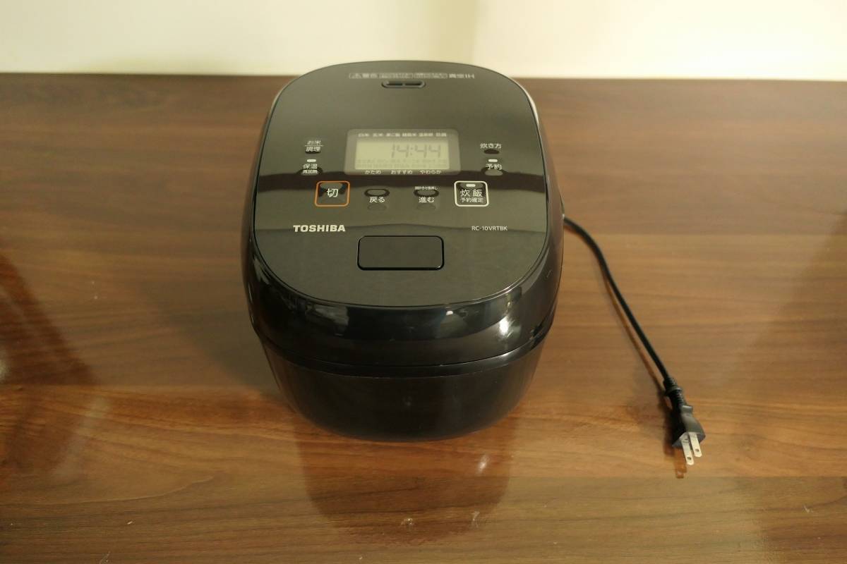 展示品・未使用 RC-10VRTBK-K 炊飯ジャー グランブラック ［5.5合 /IH 