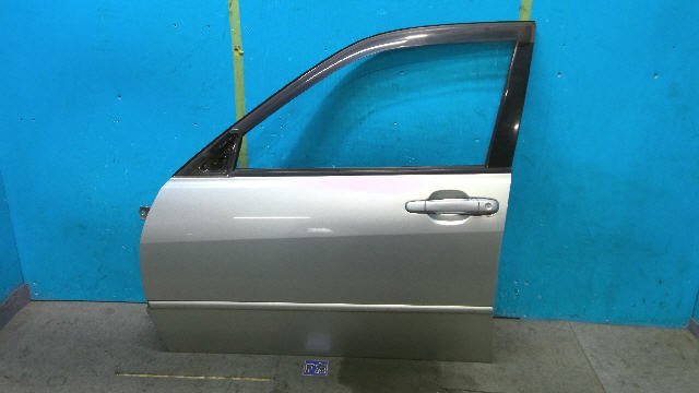 最安値，100%新品 7kurudepa アルテッツァ TA-GXE10 フロント 左 ドア 67002-53011 シルバー 1C0 個人宅発送不可商品 ZNo:04033455 156598(サイド)｜売買されたオークション情報、yahooの商品情報をアーカイブ公開 - オークファ トヨタ用