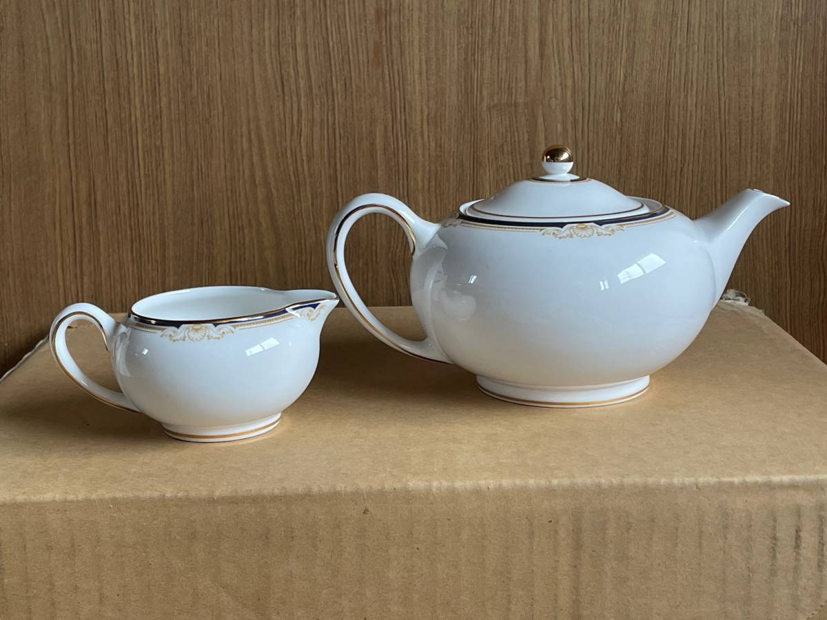 □ウェッジウッド ティーポット キャベンディッシュ 〈同梱対象商品