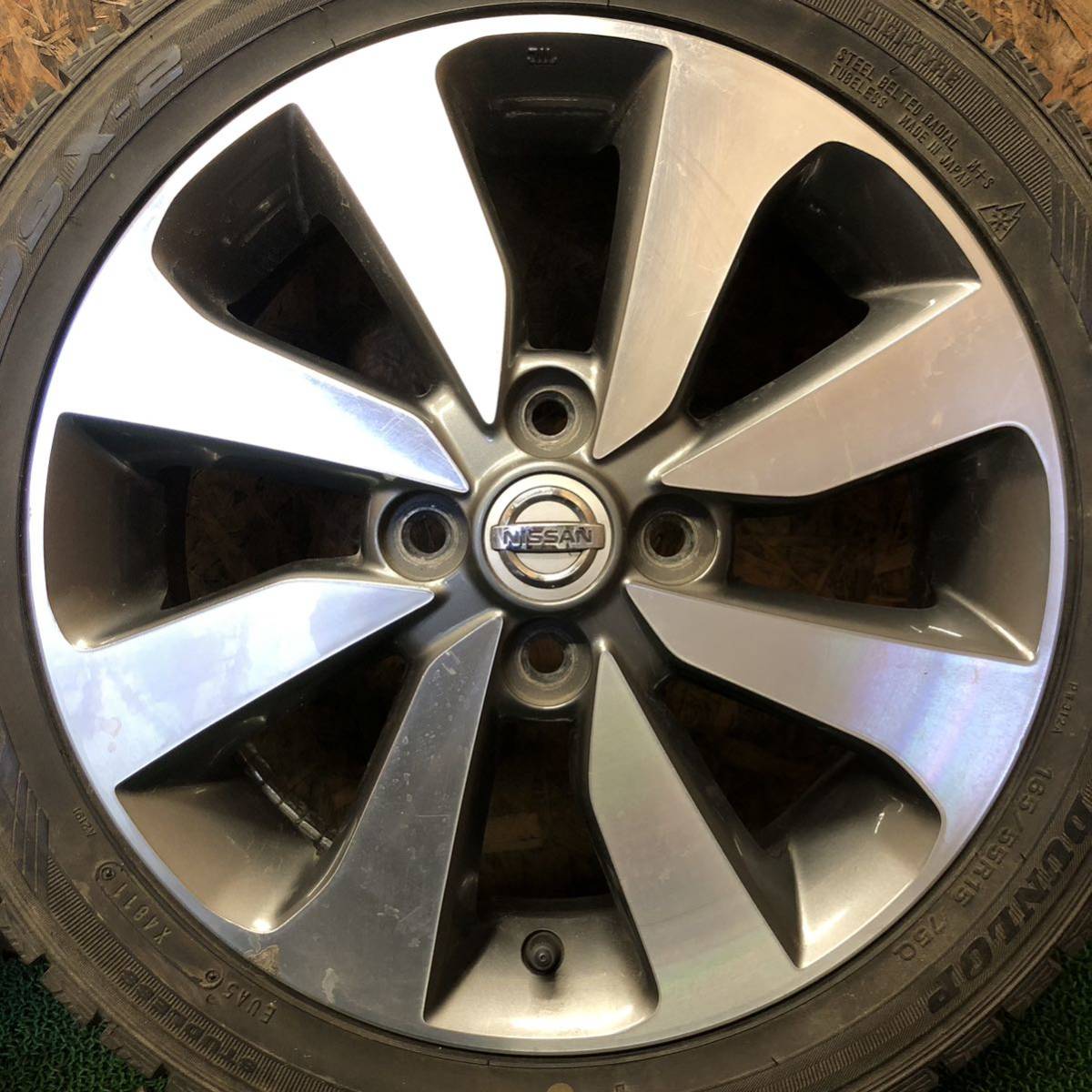 日産 デイズルークス純正 15×4.5J 100/4H 国産極上バリ山タイヤ付き X