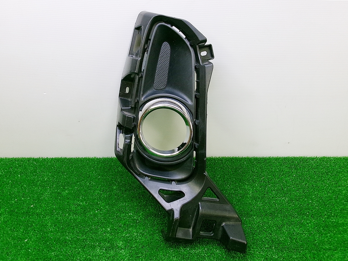 A トヨタ ACR50W GSR50W 50 エスティマ 純正 フォグカバー 右 52030-28010 右側 フォグランプカバー フォールカバー