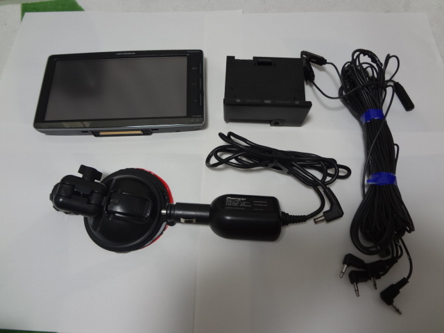 ☆楽ナビポータブル　AVIC-MRP009　2022年最新版地図　　フルセグ☆