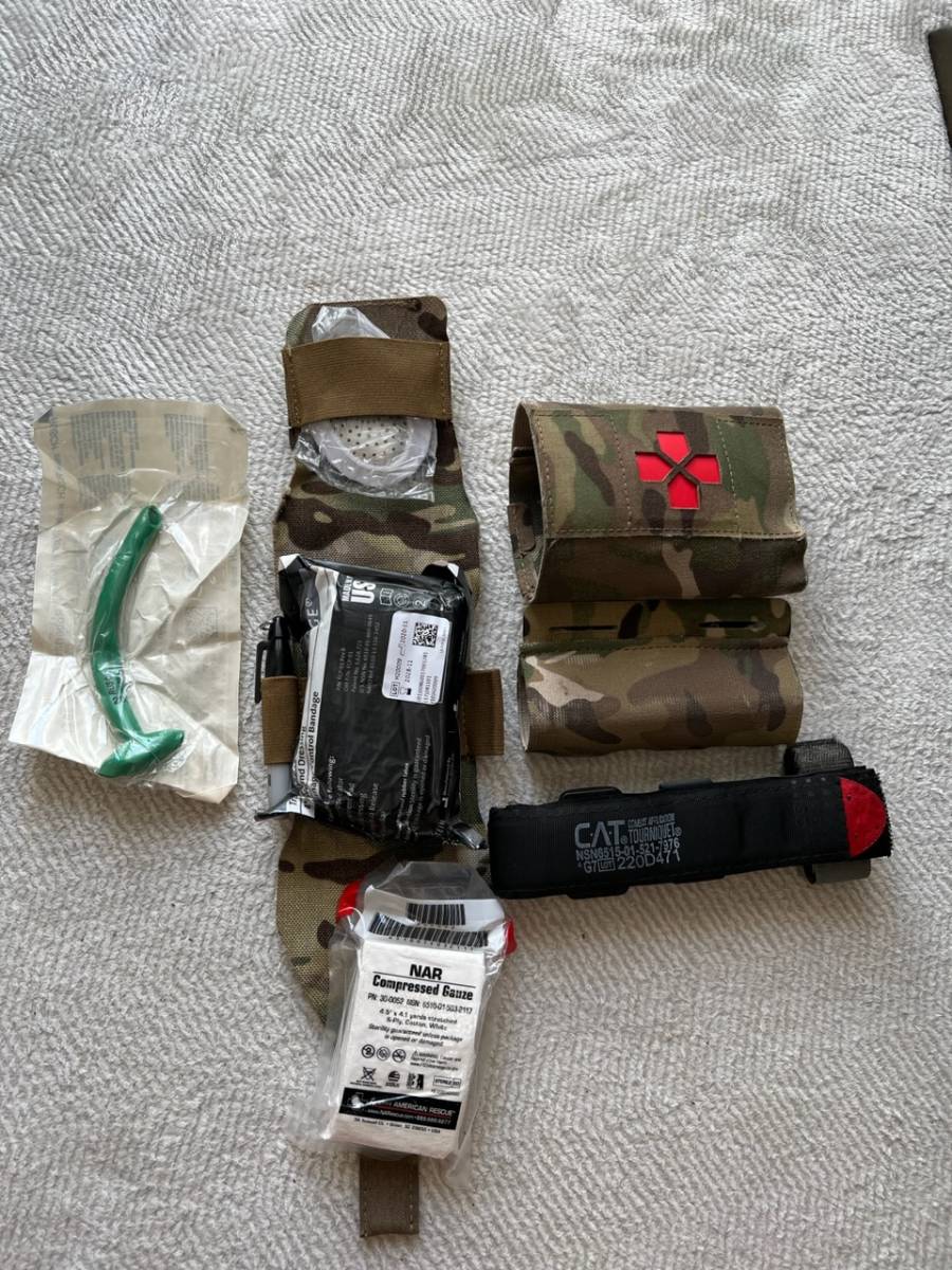 米軍放出品 実物 Blue Force Gear タイプ トラウマキットNow IFAK
