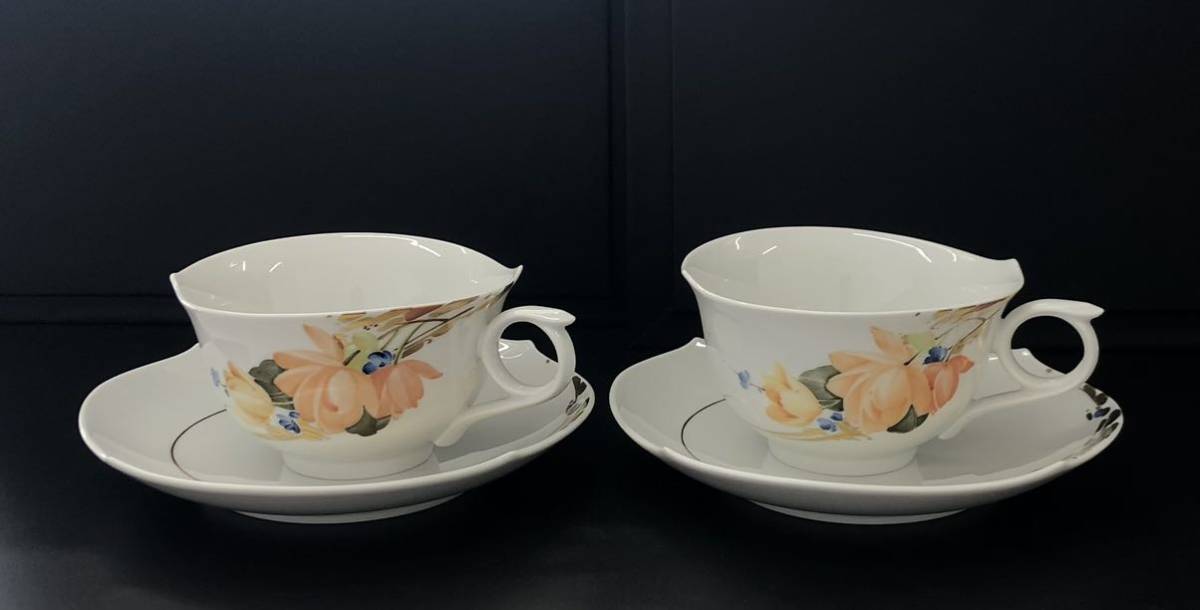 人気セール，人気 旧家放出品 Meissen マイセン ベゴニア ティーカップ＆ソーサー ペア 洋食器 陶器 茶器(マイセン)｜売買されたオークション情報、yahooの商品情報をアーカイブ公開 - オークファン マイセン