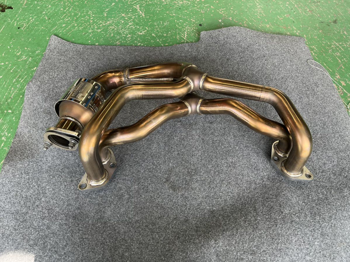 在庫一掃！！美品！！ＨＫＳ　スーパーマニホールド　ＧＴ-ＳＰＥＣ　８６　ＢＲＺ　ＺＮ６　ＺＣ６　３３００５－ＡＴ００７　付属品あり