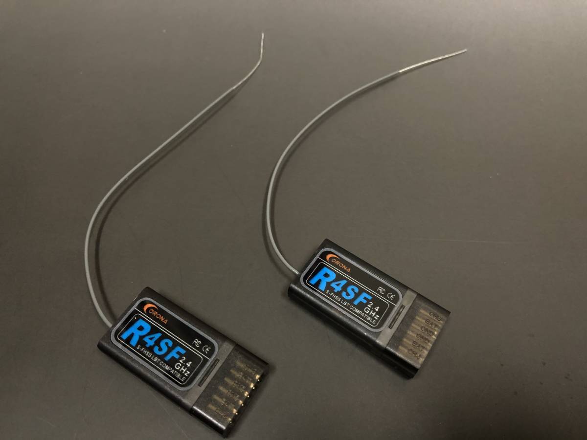 No.105 ★新品★ CORONA R4SF-B 受信機 2.4G Futaba フタバS-FHSS互換 【3PL 4PL 3PV 4PV 4PM 4PX 7PX 対応】2個セット 日本語取説付 @E