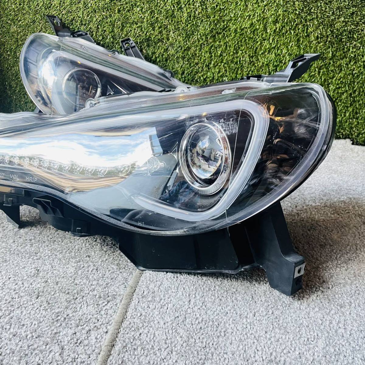 純正 0 ZN6 右 トヨタ 》 TOYOTA Yahoo - 純正ヘッドライトの商品一覧