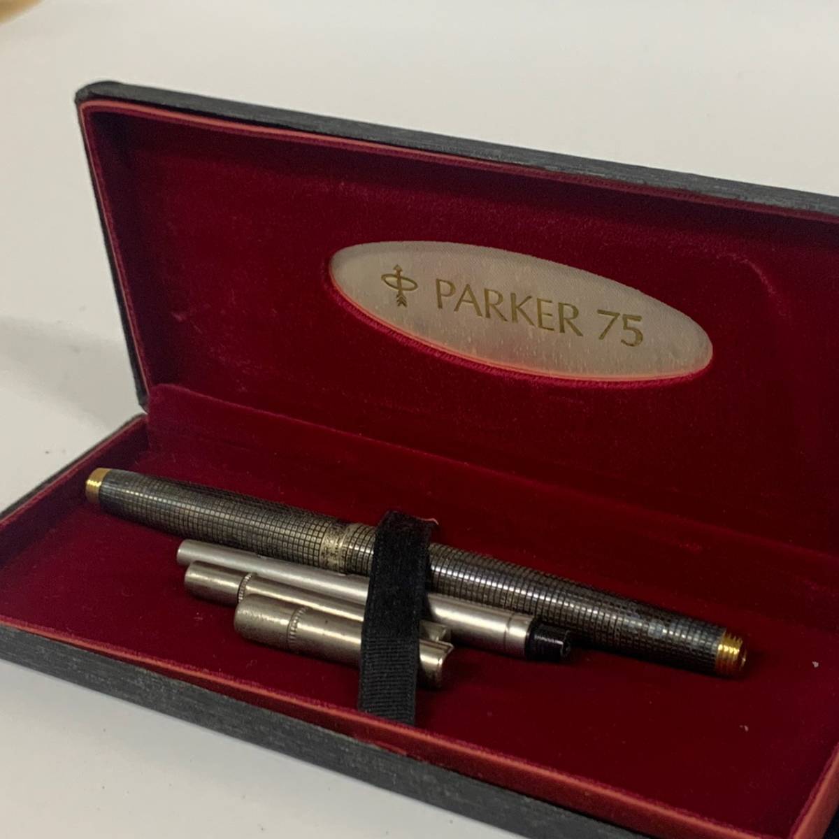 1円~【筆記用具】パーカー PARKER 75 ペン先 14K POINT 刻印入り