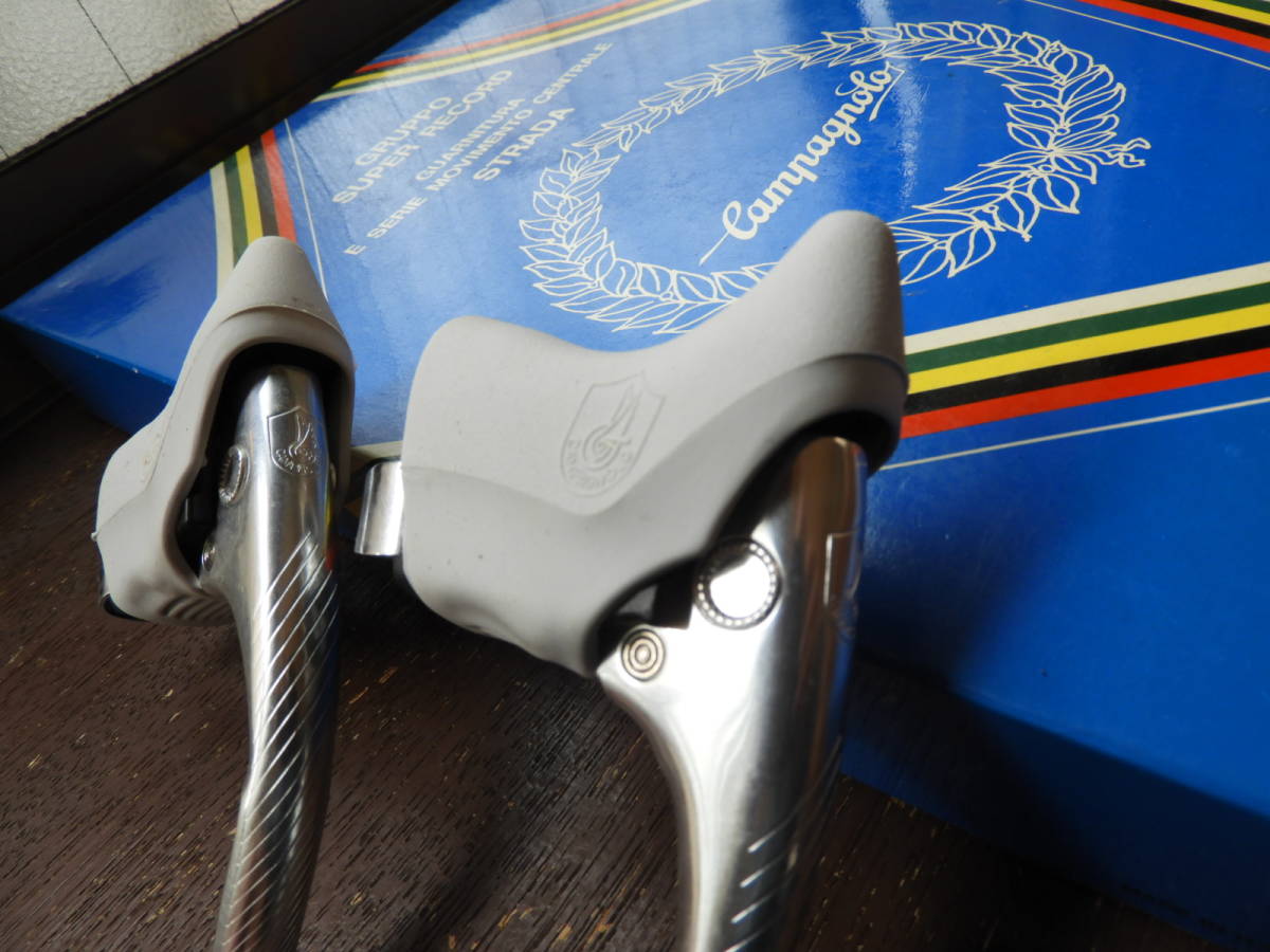 ☆Campagnolo☆白パッド☆C レコード 期☆稀少品☆ブレーキレバー