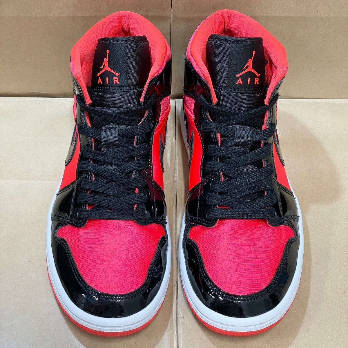 24.5cm WMNS AIR JORDAN 1 AJ1 MID SE BQ6472-600 ウィメンズ エア 