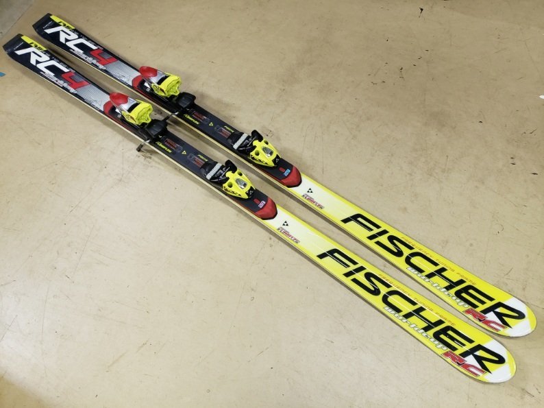 2△2-1113 フィッシャー RC4 ワールドカップ RC 175cm