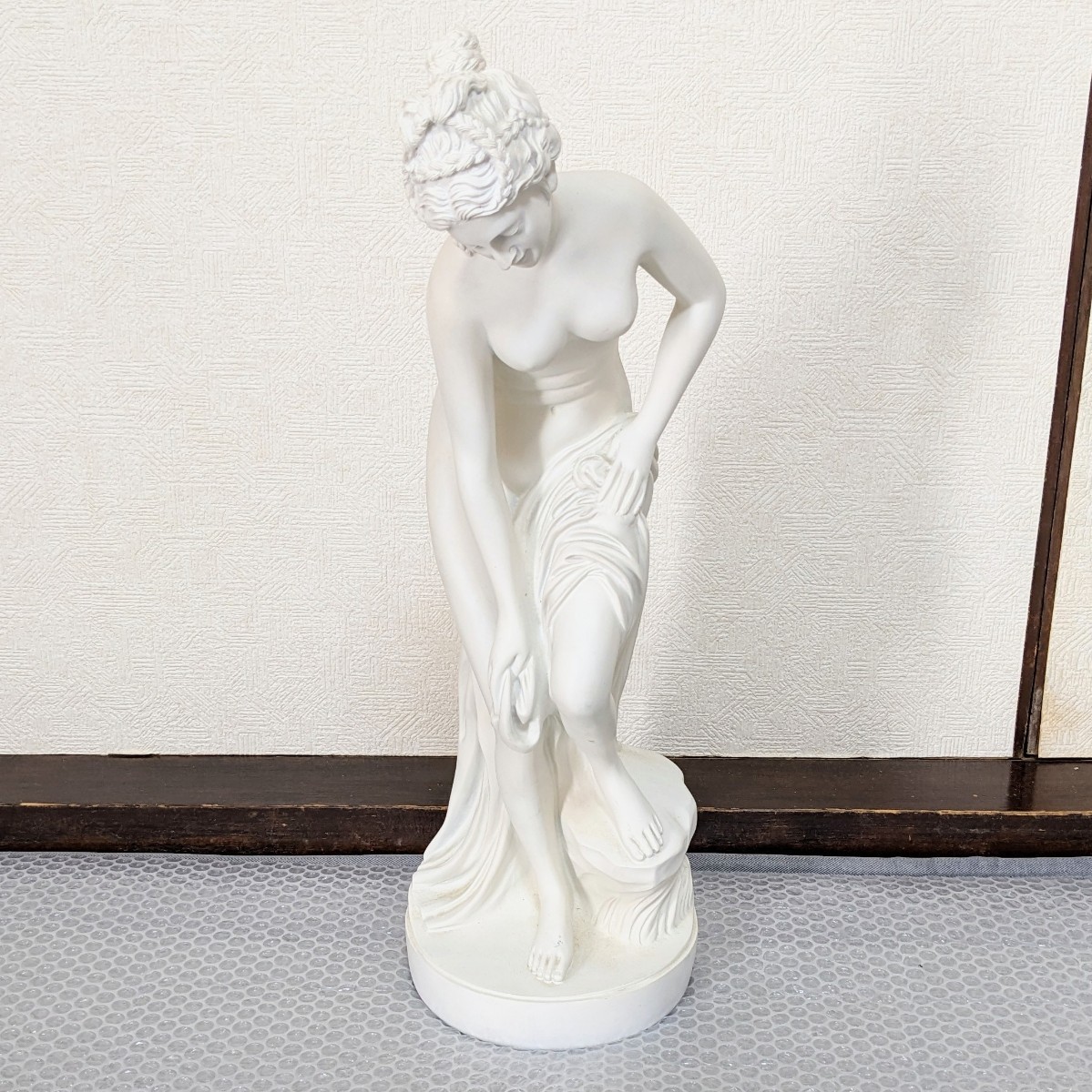 TOPART トップアート 湯浴みするヴィーナス像 ビーナス像 裸婦像 彫像