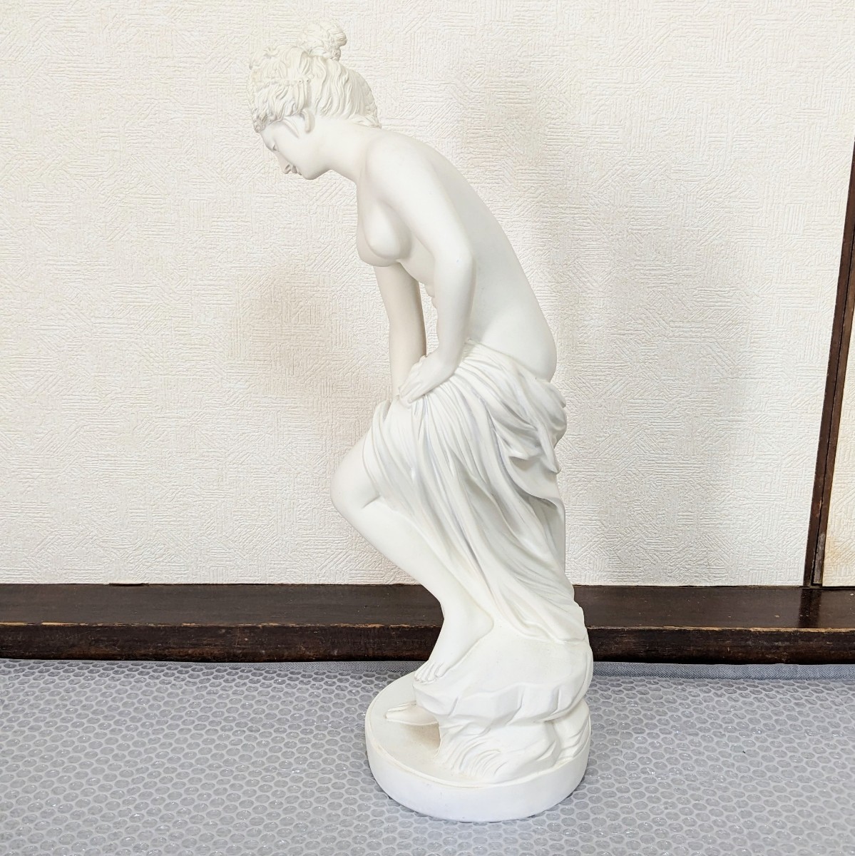 TOPART トップアート 湯浴みするヴィーナス像 ビーナス像 裸婦像 彫像