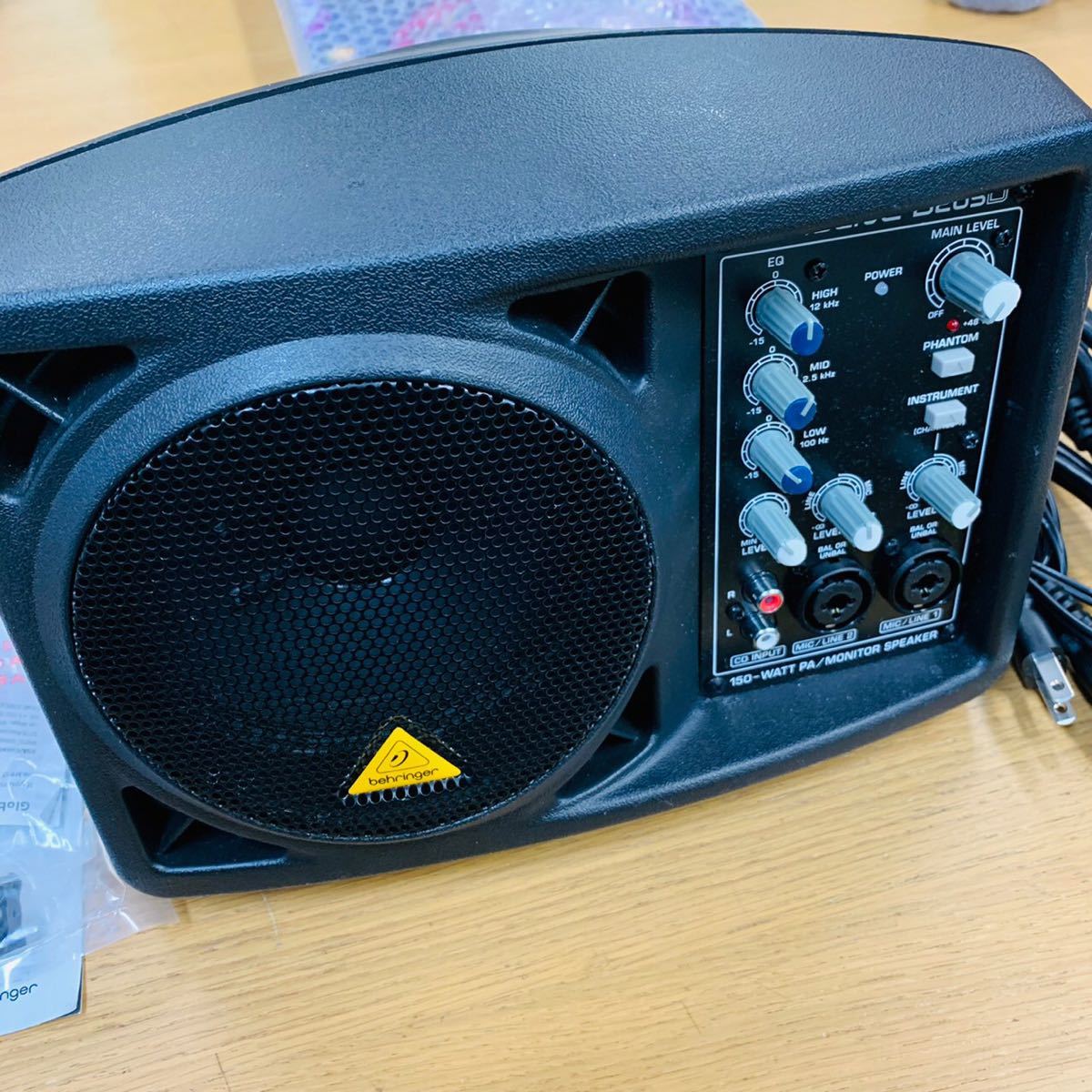B205D EUROLIVE BEHRINGER パワードPAスピーカー 中古BEHRINGER 神奈川