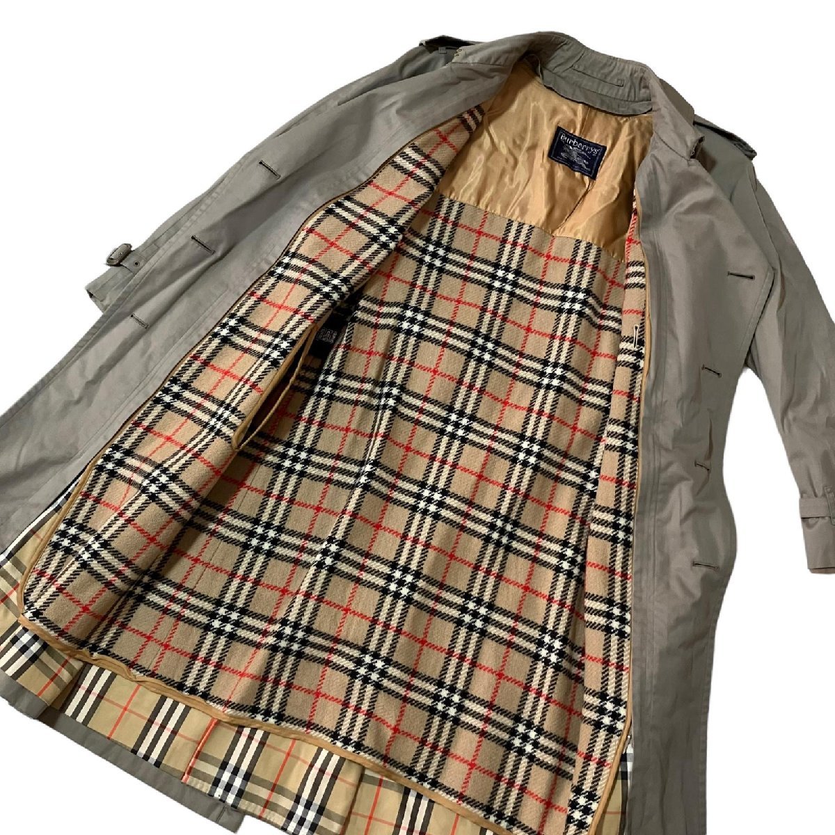 Burberry カーキ トレンチコート チェック柄裏地　ライナー着脱 BURBERRY バーバリー トレンチコート ライナー付き ベルト付き