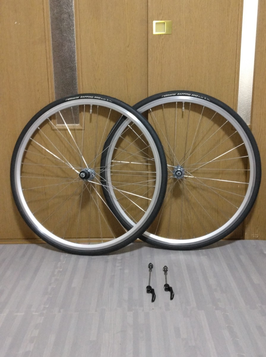 シマノ 手組クリンチャーホイール 11速105R7000ハブ アラヤリムAR-713