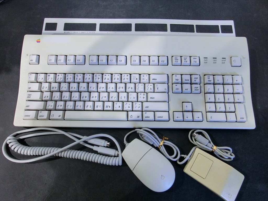 T【G2-11】【80サイズ】▲Apple Extended Keyboard II/キーボード/丸マウス・角マウス付/ジャンク扱い/※マウスにヤケ有