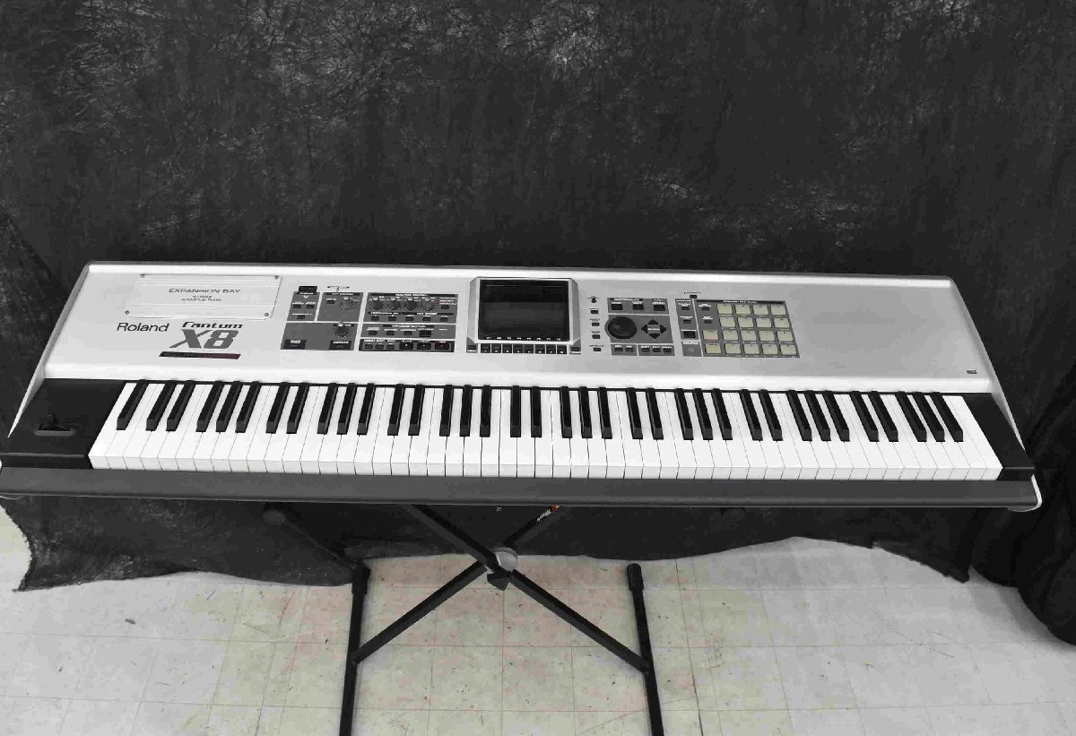 Roland Fantom X8 ローランド キーボード シンセサイザー 88鍵盤 中古 