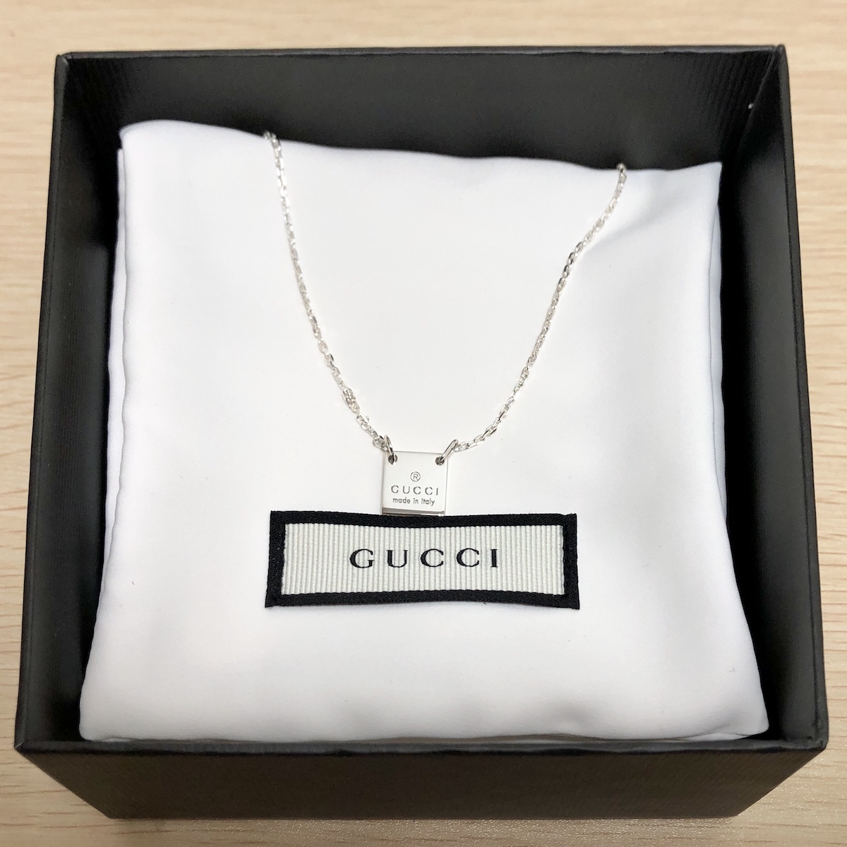 GUCCI ロゴ プレート スクエア ネックレス Ag925 箱付き / グッチ 