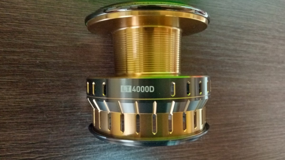 ダイワ LT4000D EX スプール EX スプール SLP リール SLP