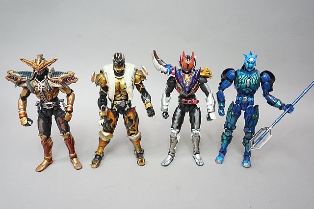 バンダイ SIC 仮面ライダー電王 クライマックスフォーム＆ウラタロス 