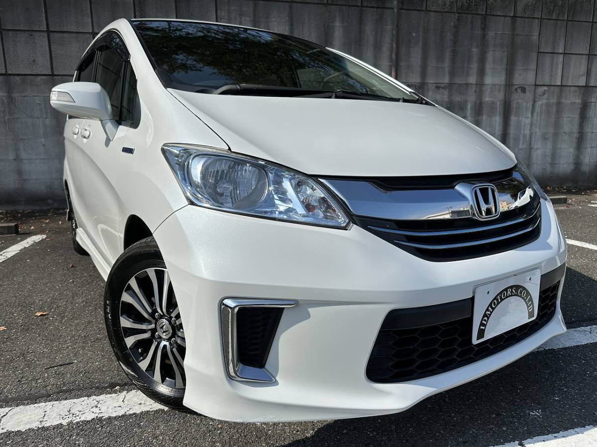H25年式 HONDA ホンダ フリードハイブリッド 車検付き 新品タイヤ 