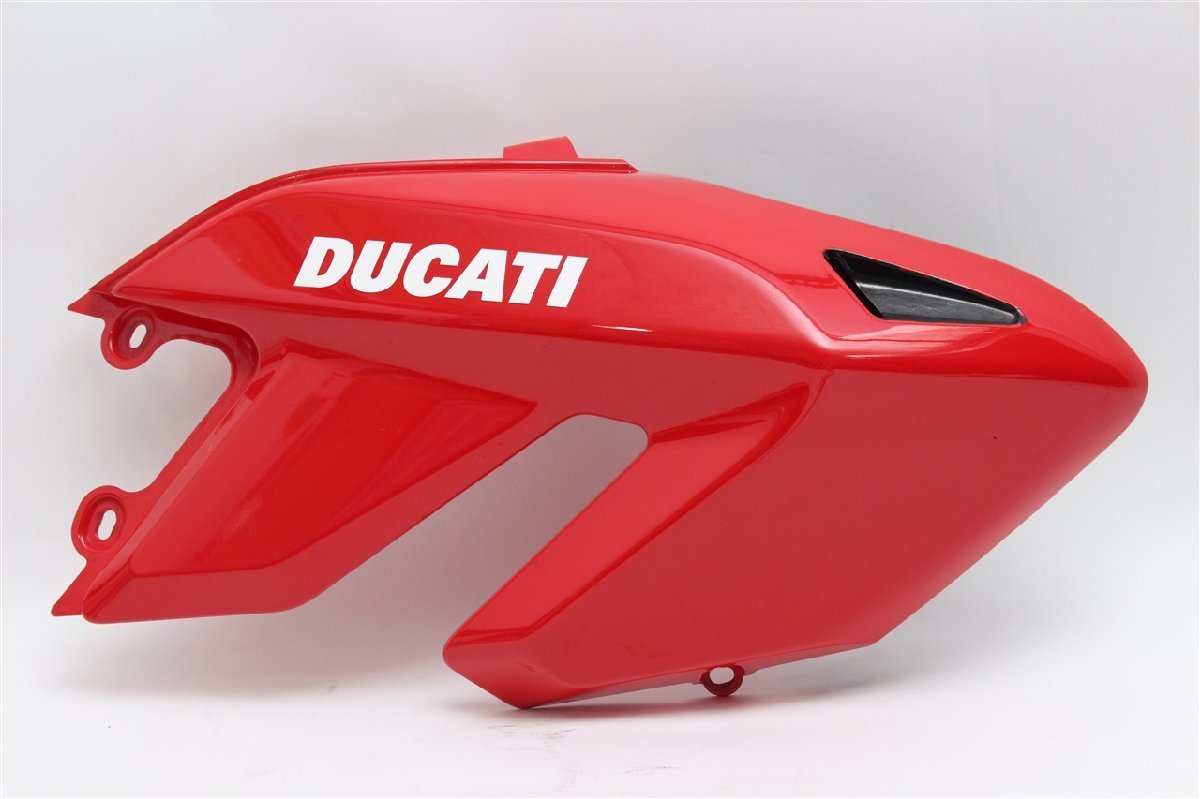 DUCATI ハイパーモタード1100S◇タンクカバー 右◇ZDMB100AA8B008