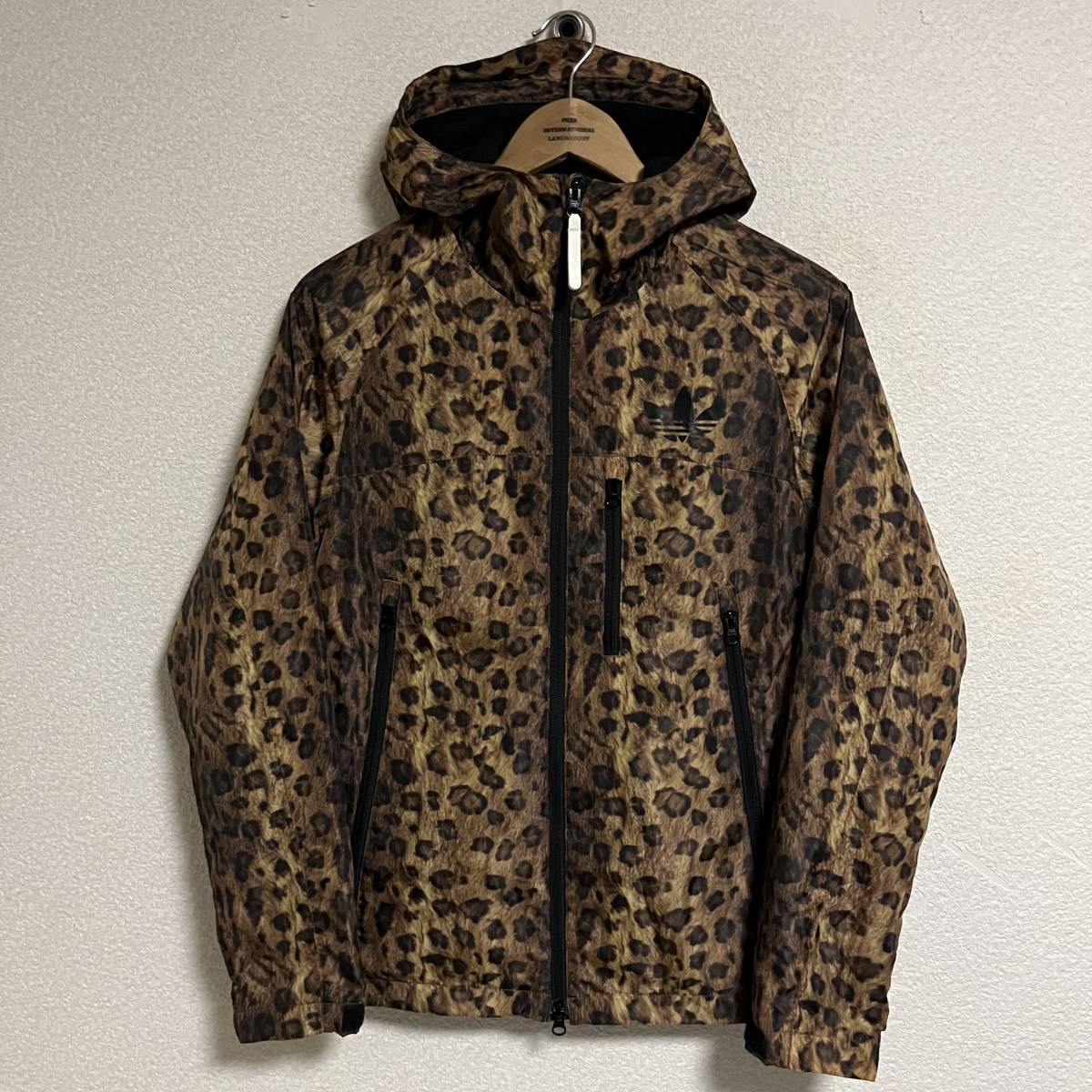 アディダス adidas レオパード マウンテンパーカー XS アディダス