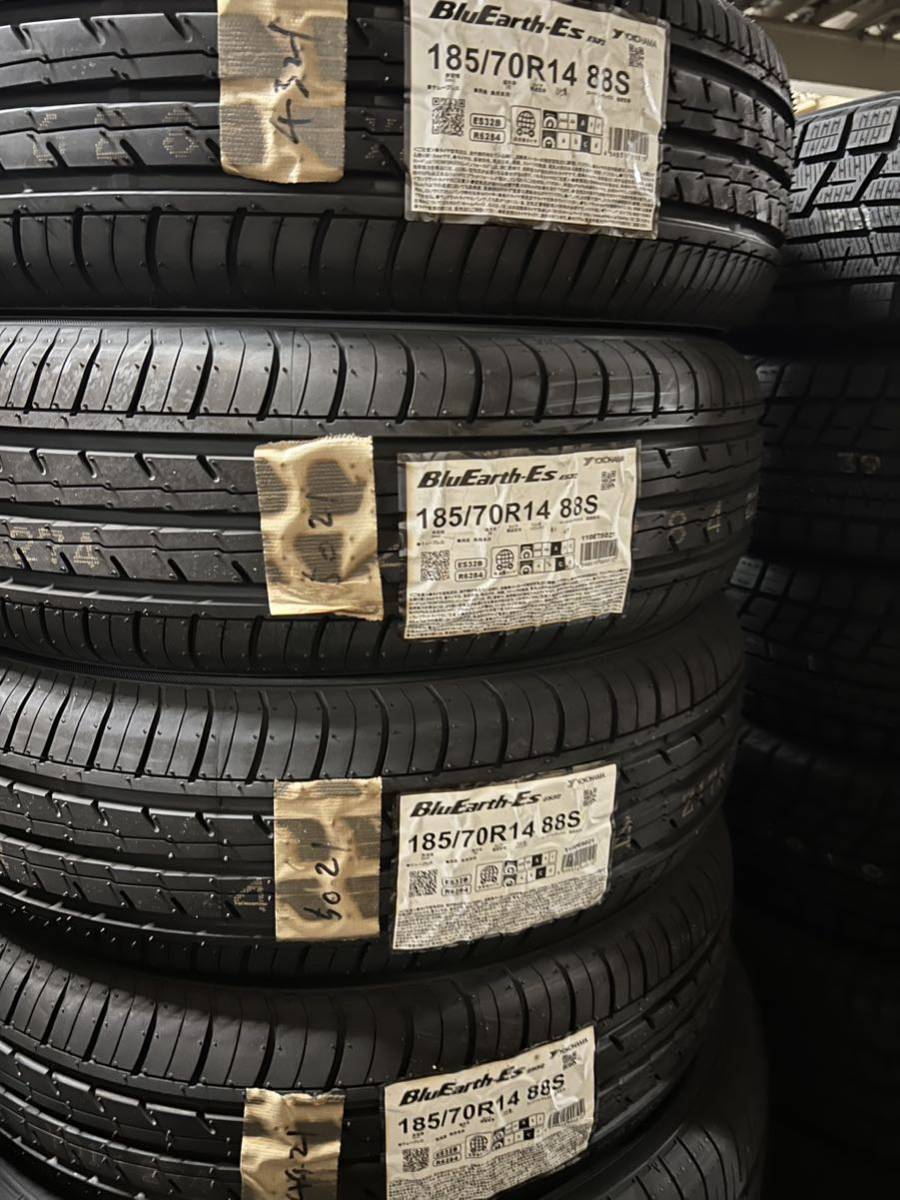 SALE，定番人気 4本セット 185/70R14 88S ブルーアースES ES32 ヨコハマタイヤ 2021年製 沖縄県 離島は別途手数料がかかります(ヨコハマタイヤ)｜売買されたオークション情報、yahooの商品情報をアーカイブ公開 - 14インチ