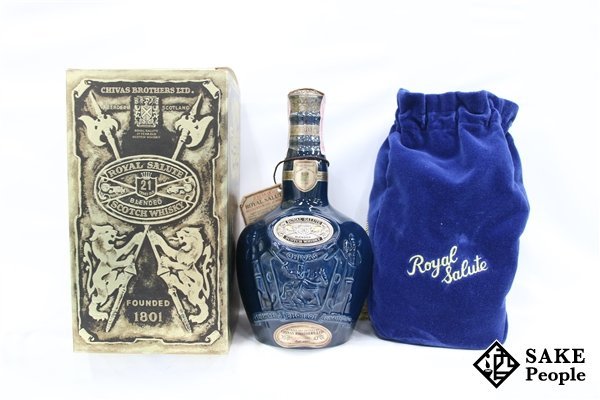 ◇注目! ロイヤル・サルート 21年 青陶器 700ml 43% 箱 巾着付き