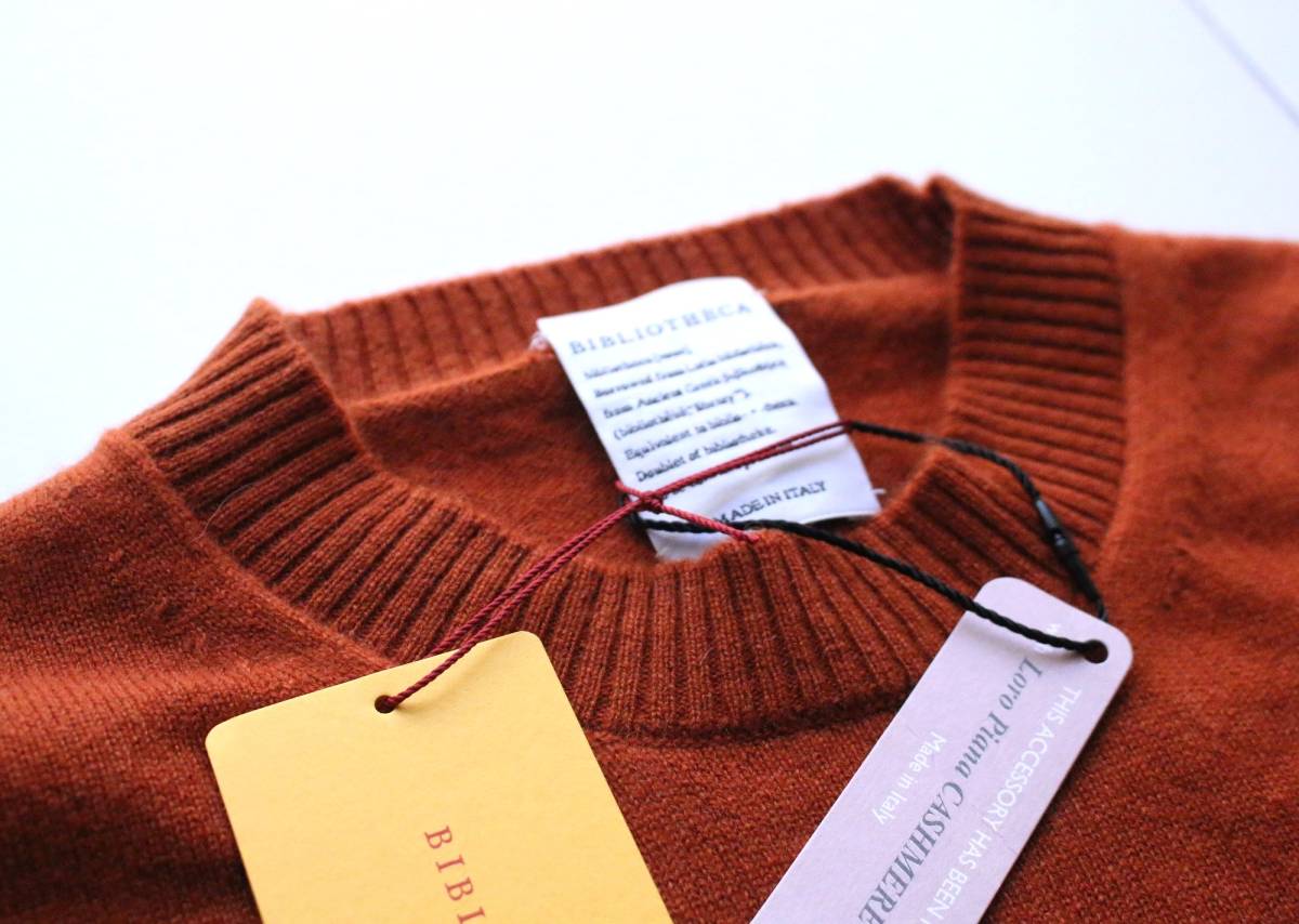 未使用 イタリア BIBLIOTHECA 名門ロロピアーナ社 カシミヤ クルーネック テラコッタ Sサイズ（46相当） 価格72，600円