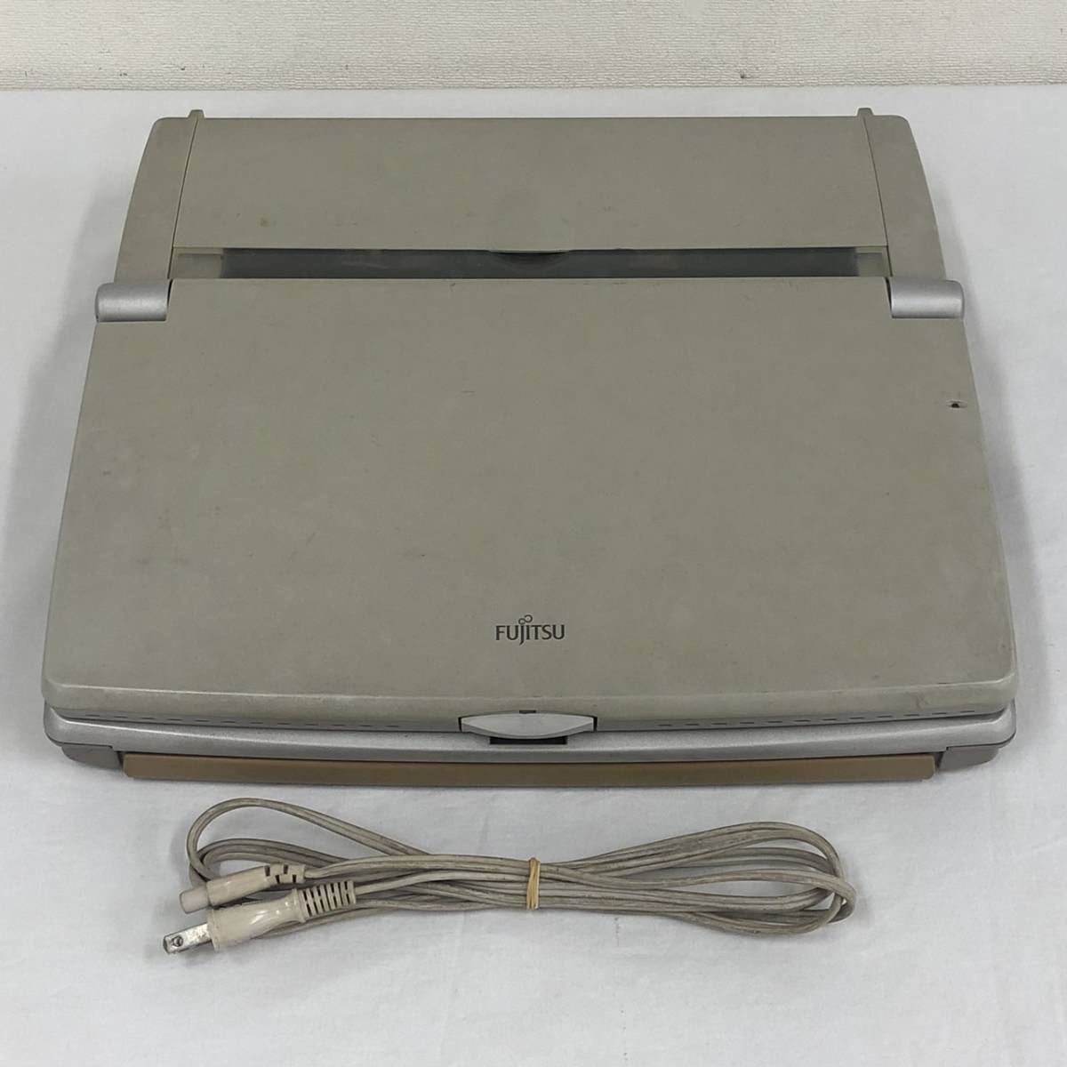 L6251(114)-327/OT10000【名古屋】FUJITSU 富士通 OASYS LX-C700 OALXC700J ワープロ_1