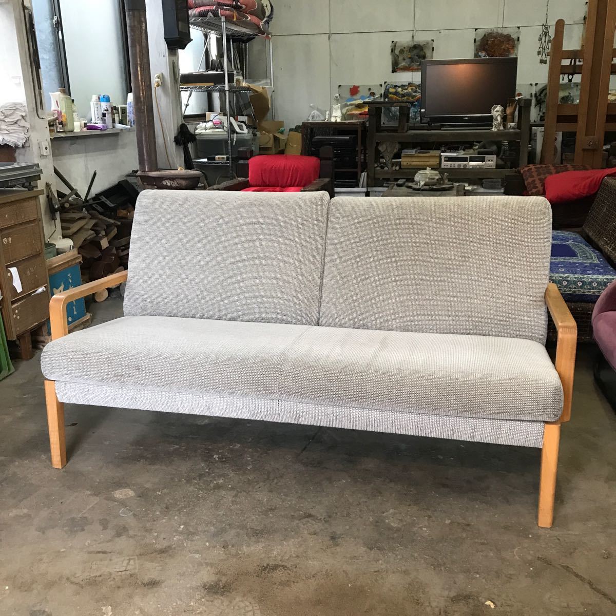 A karimoku カリモク 2人掛けソファー ボア布地 ビンテージ オールド 埼玉県 川越市 的場