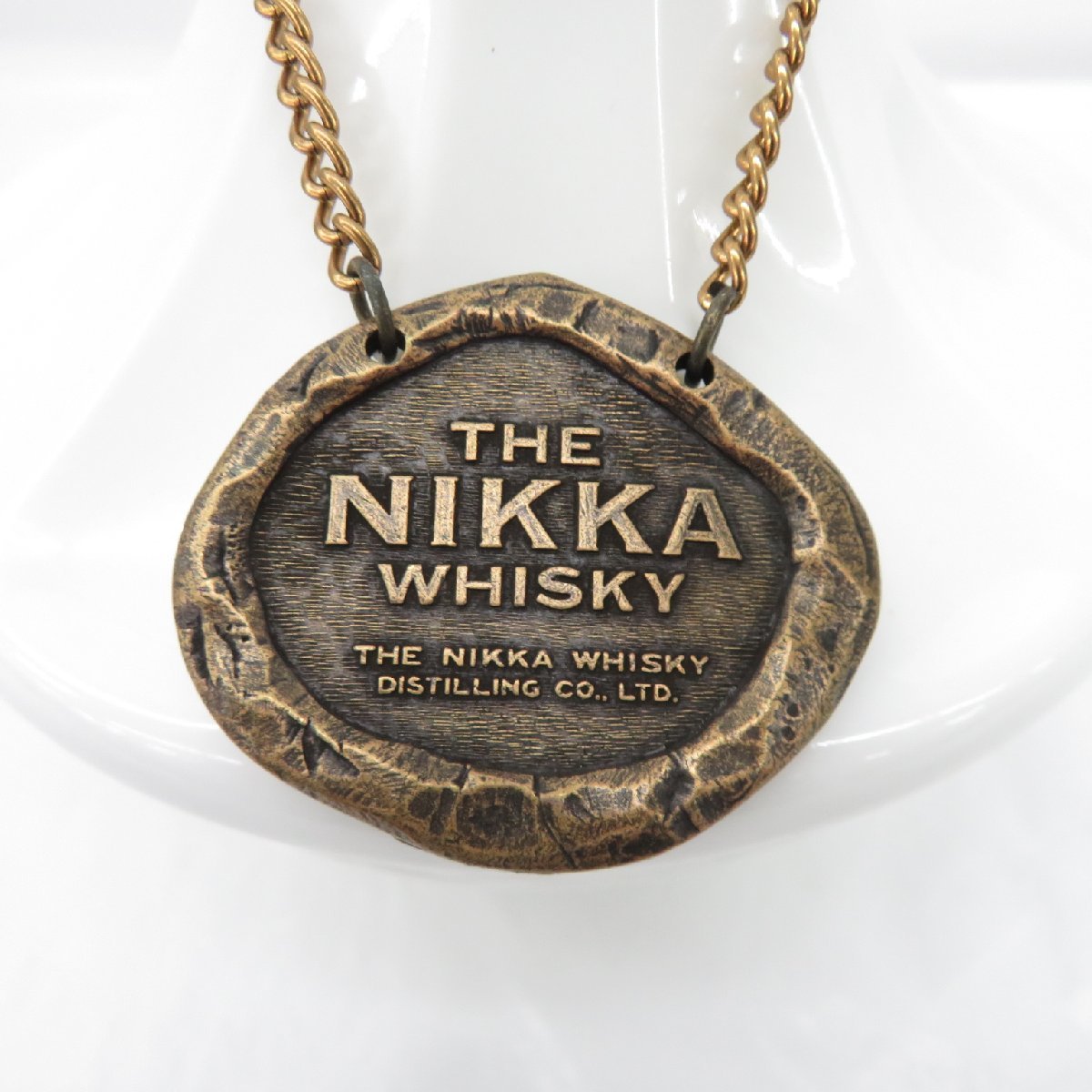 未開栓】NIKKA ザ・ニッカ 鶴 陶器ボトル ウイスキー 700ml 43％ 1431g