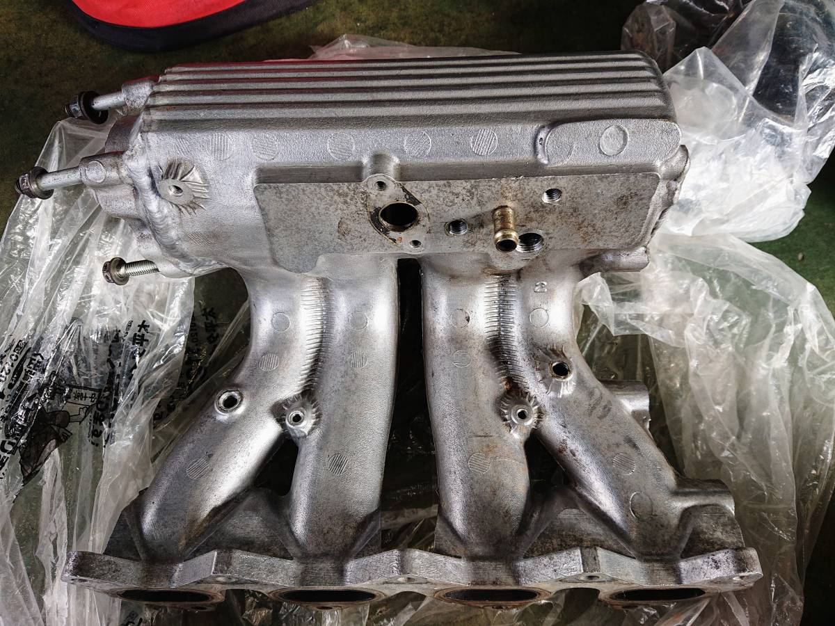 AE86 4AG用 逆転インテークマニホールド AE86 4AG 逆転インマニ AE92後期？ 乗せ替え インテークマニホールド