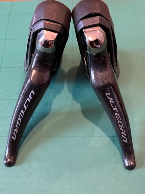SHIMANO アルテグレード（11速）ディスクブレーキ用デュアル